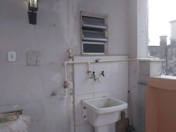 https://img.olx.com.br/thumbs256x256/62/621530762025321.jpg