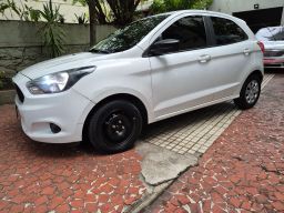 https://img.olx.com.br/thumbs256x256/62/622548390851925.jpg