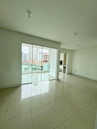 https://img.olx.com.br/thumbs256x256/62/622635072137589.jpg
