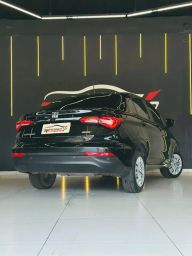 https://img.olx.com.br/thumbs256x256/62/623568449869844.jpg