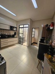 https://img.olx.com.br/thumbs256x256/62/623686422301084.jpg