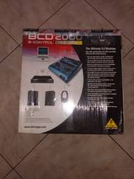 Título do anúncio: Behringer B-Control Deejay BCD 2000 pouco uso - funcionando