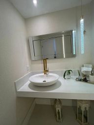 https://img.olx.com.br/thumbs256x256/62/625580403711030.jpg