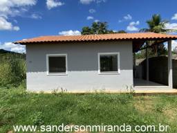 Título do anúncio: Vende-se casa 2 quartos no Bairro Granja Aurimar em Piraúba/MG