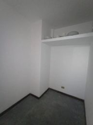 https://img.olx.com.br/thumbs256x256/62/626520523629980.jpg