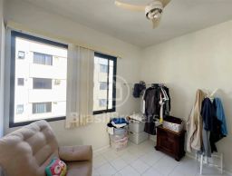https://img.olx.com.br/thumbs256x256/62/626596760071789.jpg