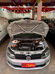 https://img.olx.com.br/thumbs256x256/62/626694658922241.jpg