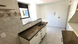 https://img.olx.com.br/thumbs256x256/62/627463473789982.jpg