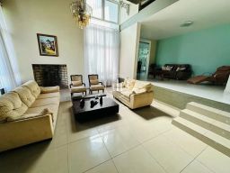https://img.olx.com.br/thumbs256x256/62/627511765149584.jpg
