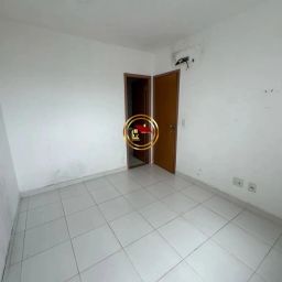 https://img.olx.com.br/thumbs256x256/62/627588407533322.jpg
