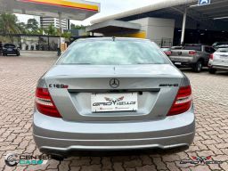 https://img.olx.com.br/thumbs256x256/62/627602804040088.jpg