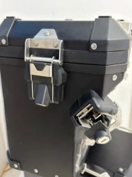 https://img.olx.com.br/thumbs256x256/62/627678204169218.jpg
