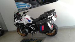 https://img.olx.com.br/thumbs256x256/62/628501272797735.jpg