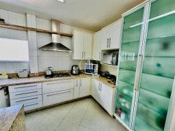 https://img.olx.com.br/thumbs256x256/62/628506408118268.jpg