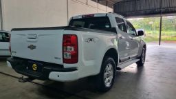 https://img.olx.com.br/thumbs256x256/62/628582116267991.jpg