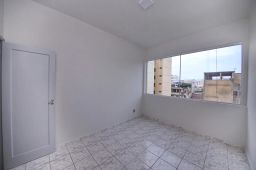 https://img.olx.com.br/thumbs256x256/62/628583647218795.jpg