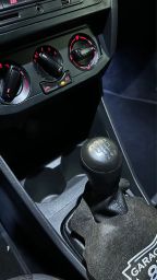 https://img.olx.com.br/thumbs256x256/62/628660442108333.jpg