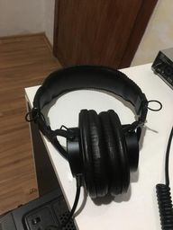 Título do anúncio: Fone de ouvido over-ear Sony MDR-7506 preto 
