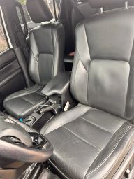 https://img.olx.com.br/thumbs256x256/62/629560278028554.jpg