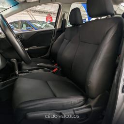 https://img.olx.com.br/thumbs256x256/62/629666763641138.jpg