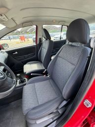 https://img.olx.com.br/thumbs256x256/62/629669907698480.jpg