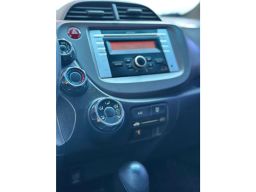 https://img.olx.com.br/thumbs256x256/63/630618316608936.jpg
