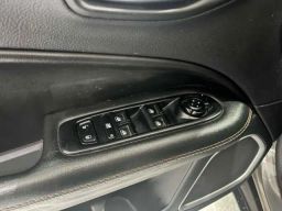 https://img.olx.com.br/thumbs256x256/63/631547636944075.jpg
