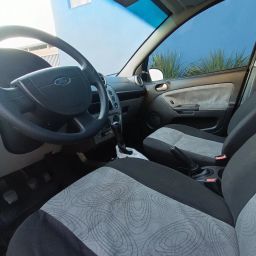 https://img.olx.com.br/thumbs256x256/63/631617183907337.jpg