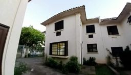 https://img.olx.com.br/thumbs256x256/63/632585278185763.jpg