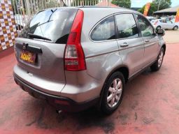 https://img.olx.com.br/thumbs256x256/63/633551031679648.jpg