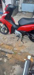 https://img.olx.com.br/thumbs256x256/63/635527158409393.jpg