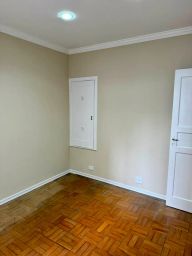 https://img.olx.com.br/thumbs256x256/63/635652664448695.jpg