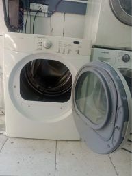 https://img.olx.com.br/thumbs256x256/63/636618320154935.jpg