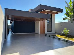 https://img.olx.com.br/thumbs256x256/63/636683556513374.jpg