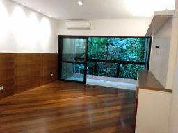 https://img.olx.com.br/thumbs256x256/63/637504169498094.jpg