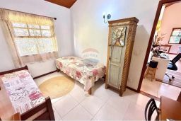 https://img.olx.com.br/thumbs256x256/63/637529407438595.jpg