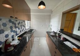 https://img.olx.com.br/thumbs256x256/63/637567760335913.jpg