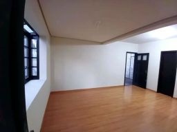 https://img.olx.com.br/thumbs256x256/63/637576639789780.jpg