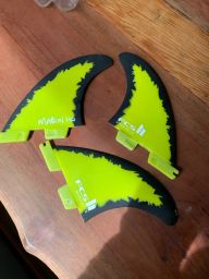 https://img.olx.com.br/thumbs256x256/63/637595266120878.jpg