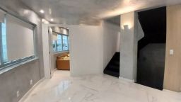 https://img.olx.com.br/thumbs256x256/63/637601793320162.jpg