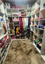 https://img.olx.com.br/thumbs256x256/63/638561287018480.jpg