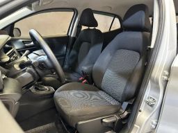 https://img.olx.com.br/thumbs256x256/63/638588766128095.jpg