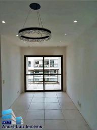 https://img.olx.com.br/thumbs256x256/63/638604646197446.jpg