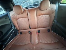 https://img.olx.com.br/thumbs256x256/63/638648451019217.jpg
