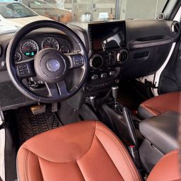 https://img.olx.com.br/thumbs256x256/63/638650451922751.jpg