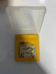 Pokémon Gold e Pokémon Yellow - Videogames - Expedicionários, João