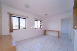 https://img.olx.com.br/thumbs256x256/63/639534040579895.jpg