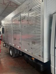 https://img.olx.com.br/thumbs256x256/63/639542035688893.jpg