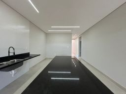 https://img.olx.com.br/thumbs256x256/63/639647790261741.jpg