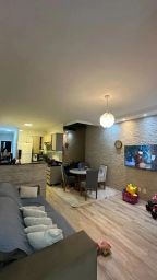 https://img.olx.com.br/thumbs256x256/64/640508763950566.jpg